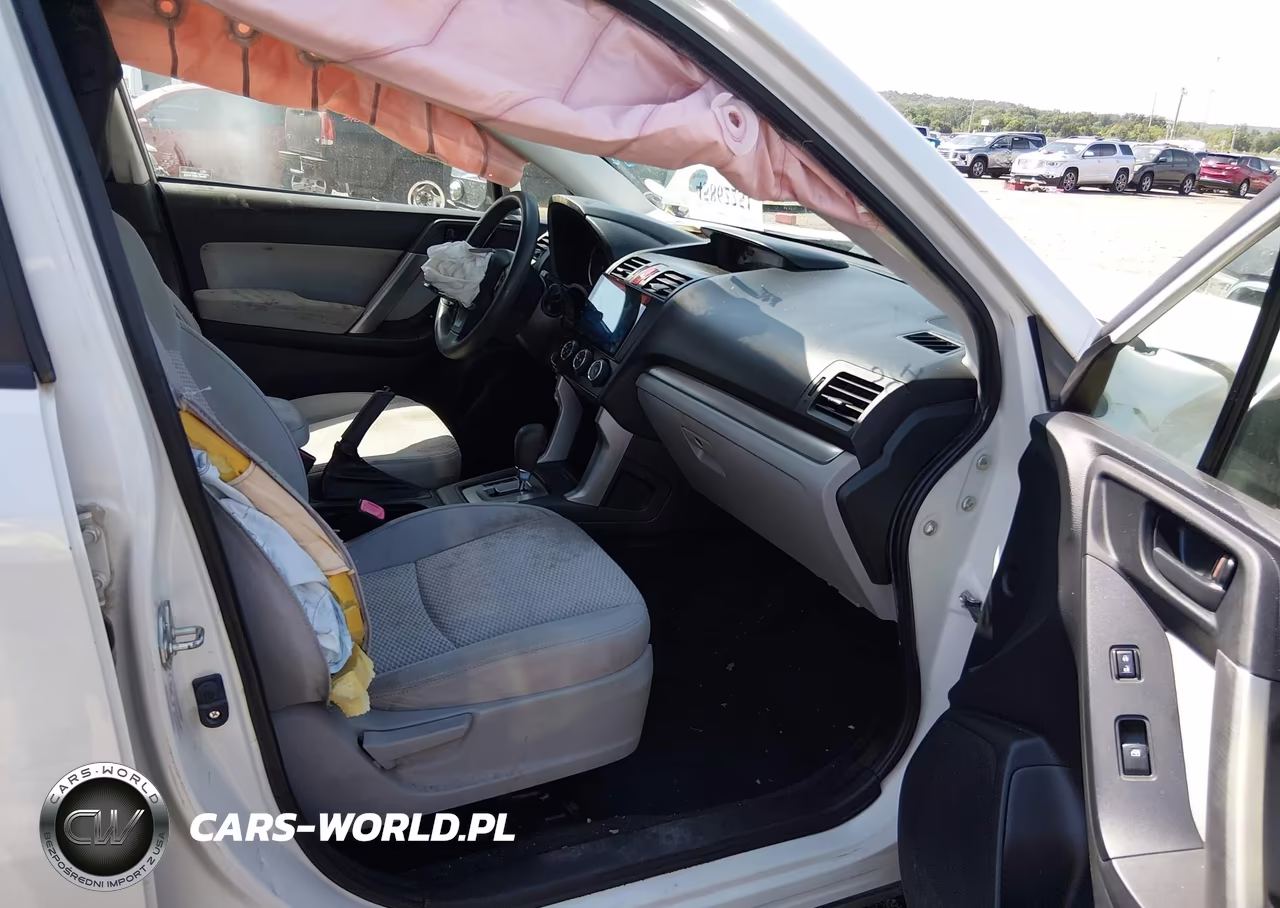 2015 Subaru Forester 2.5I Premium VIN:JF2SJADCXFH454090 - 5