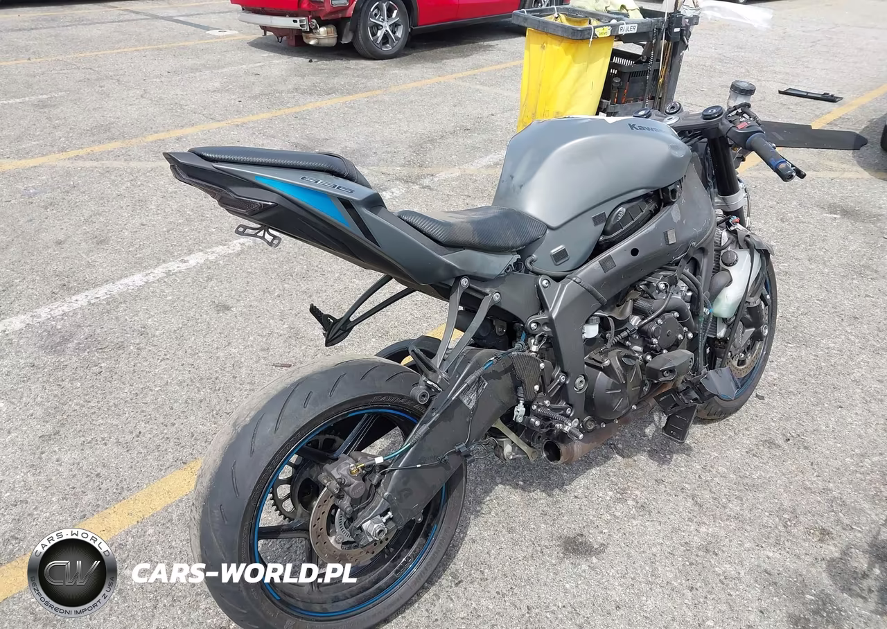 2025 Kawasaki Zx636 K VIN:JKBZXJJ12SA022052 - 4