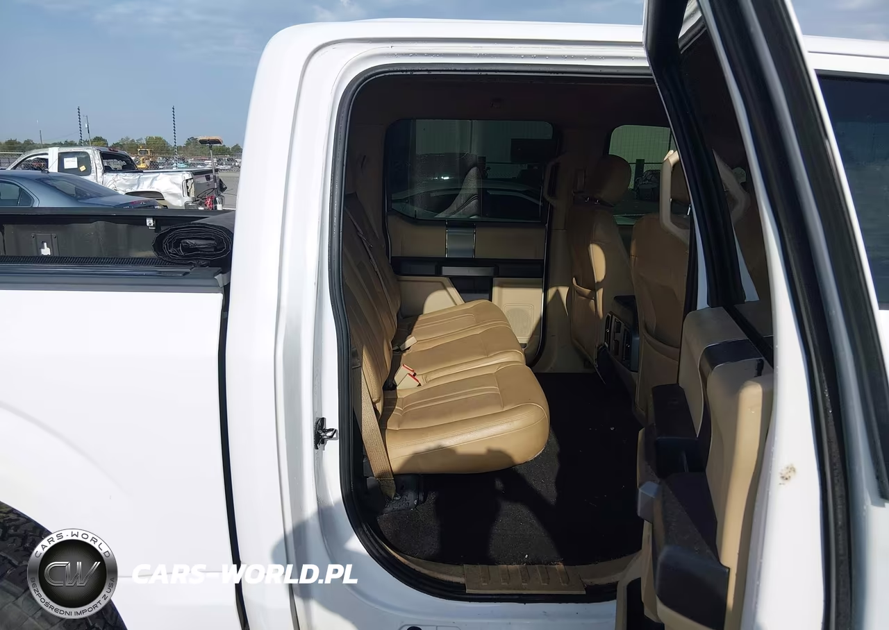 2018 Ford F-150 Xlt VIN:1FTEW1E53JKE69071 - 8