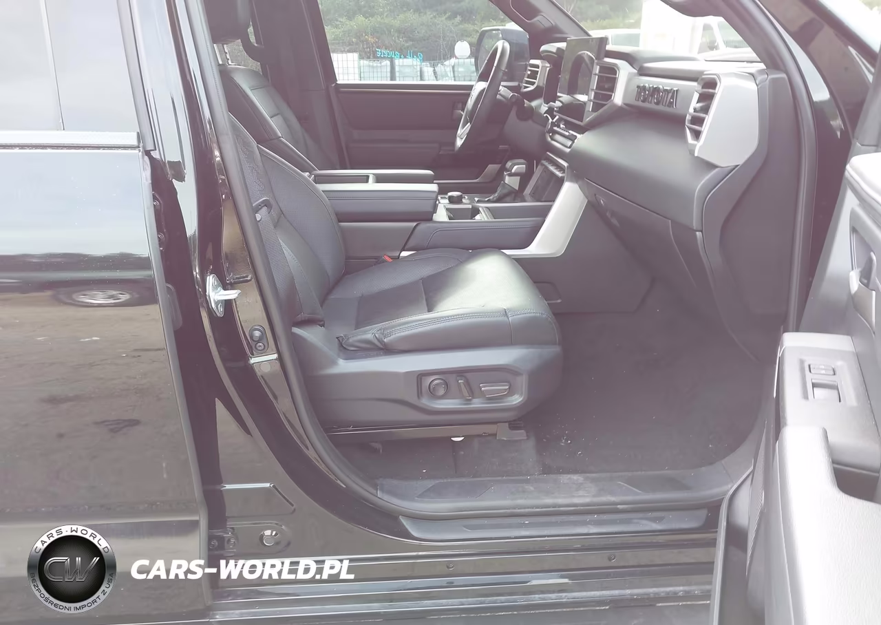 2025 Toyota Tundra Limited VIN:5TFJA5DB0SX282564 - 5