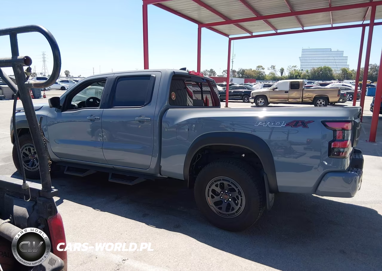 2025 Nissan Frontier Long Bed Pro-4X 4X4 VIN:1N6ED1FK5SN656870 - 14