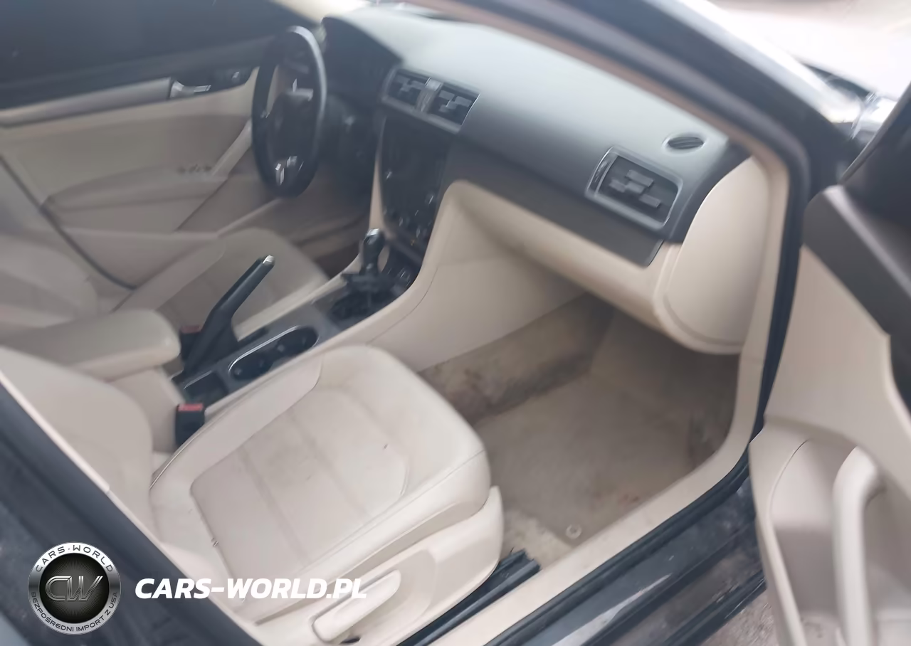 2014 Volkswagen Passat 2.0L Tdi Se VIN:1VWBN7A33EC059588 - 5