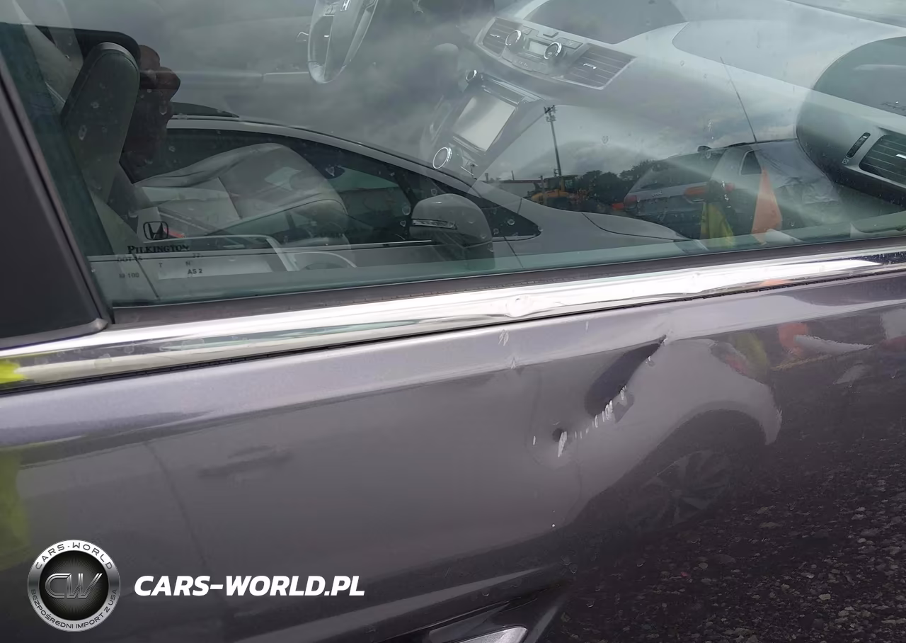 2015 Honda Odyssey Ex-L VIN:5FNRL5H60FB012731 - 17