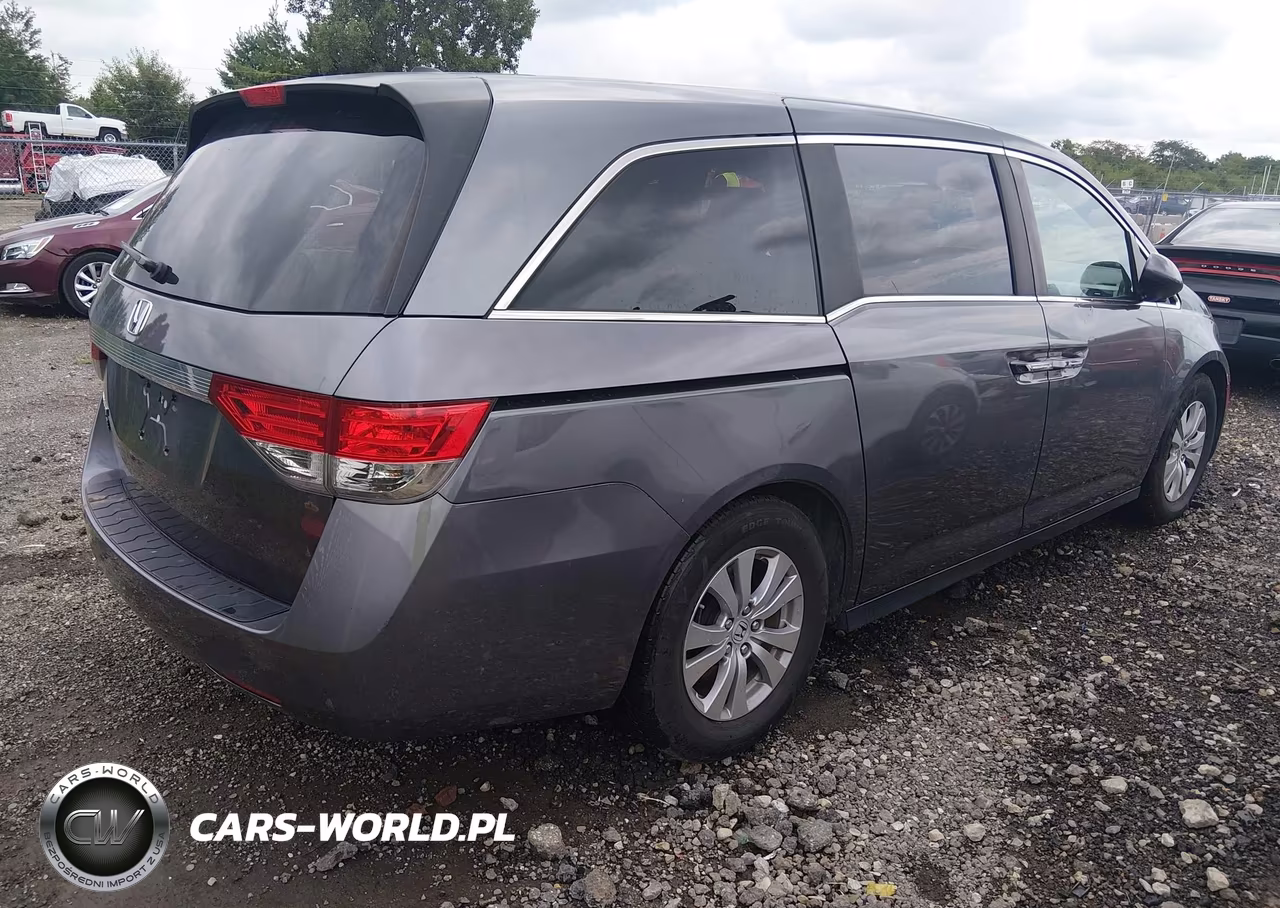 2015 Honda Odyssey Ex-L VIN:5FNRL5H60FB012731 - 4