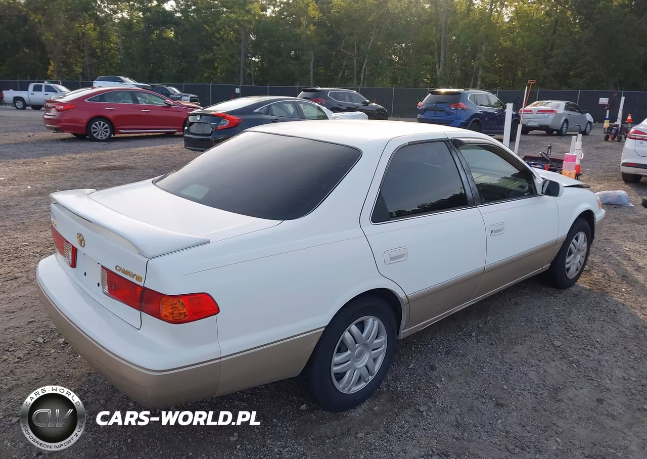 2000 Toyota Camry Le VIN:4T1BG22K0YU972177 - 4