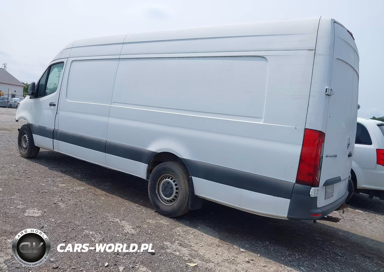 2019 Freightliner Sprinter 2500 High Roof V6 VIN:WDRPF1CD4KP160393 - 3