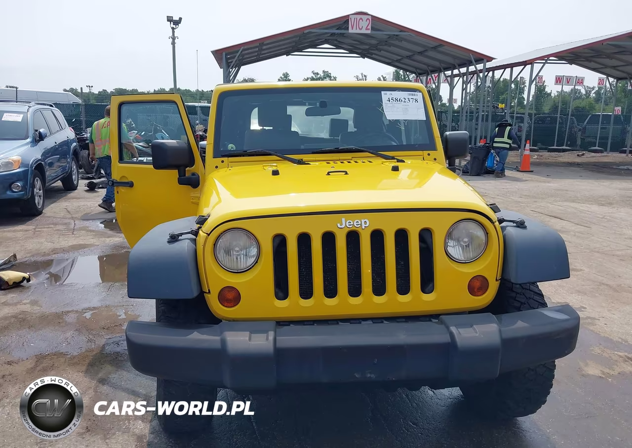 2009 Jeep Wrangler X VIN:1J4FA24179L756369 - 12