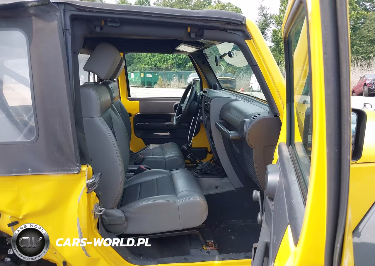 2009 Jeep Wrangler X VIN:1J4FA24179L756369 - 5