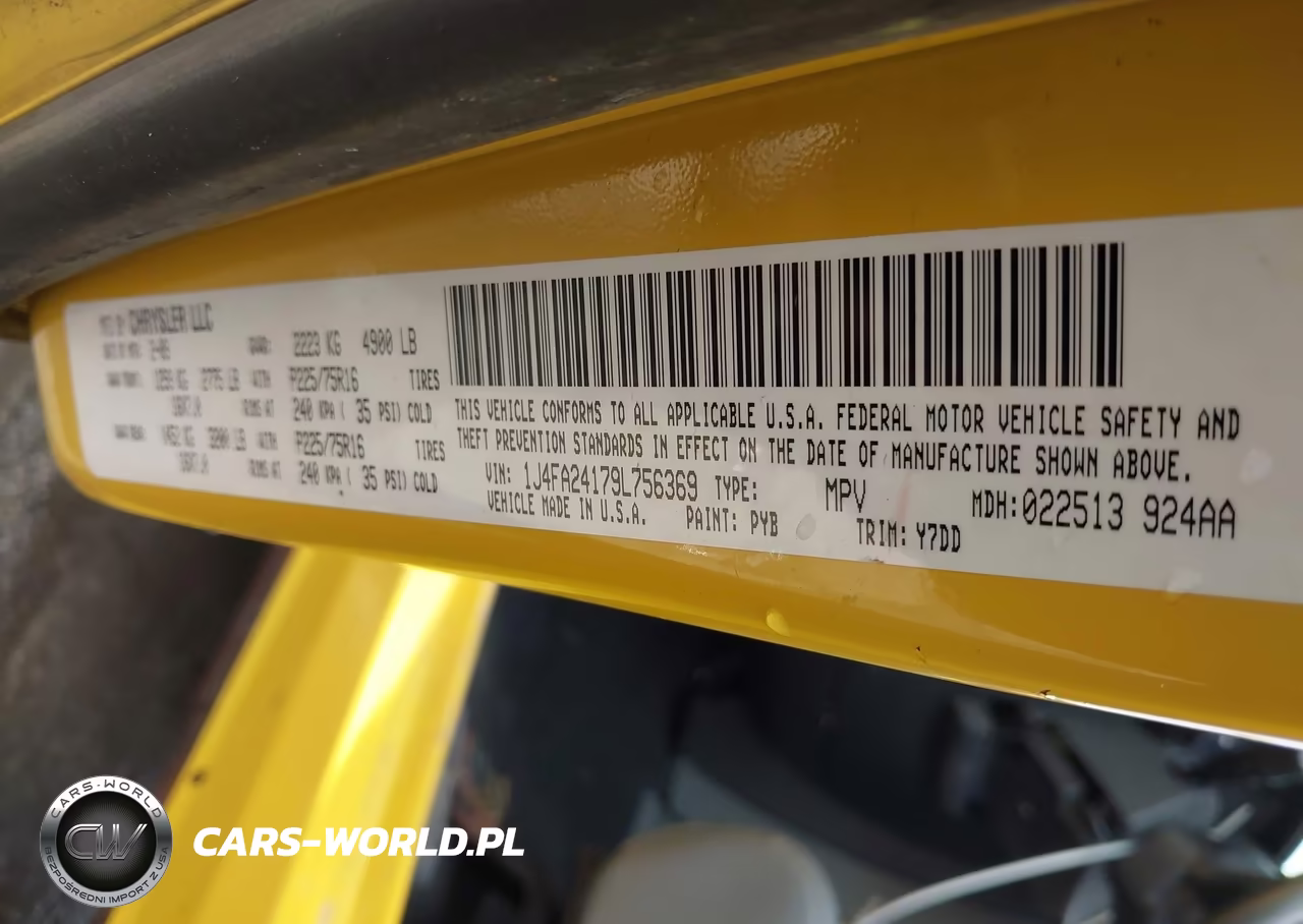 2009 Jeep Wrangler X VIN:1J4FA24179L756369 - 9