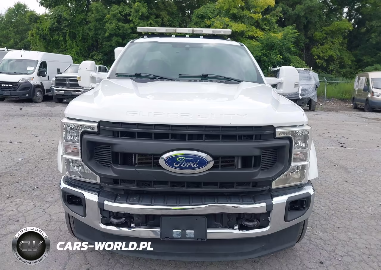 2022 Ford F-550 Chassis Xlt VIN:1FDUF5GN6NDA14673 - 12