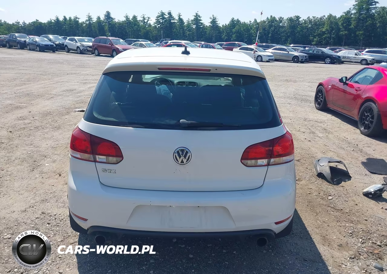 2013 Volkswagen Gti 2-Door VIN:WVWFD7AJ9DW123023 - 16