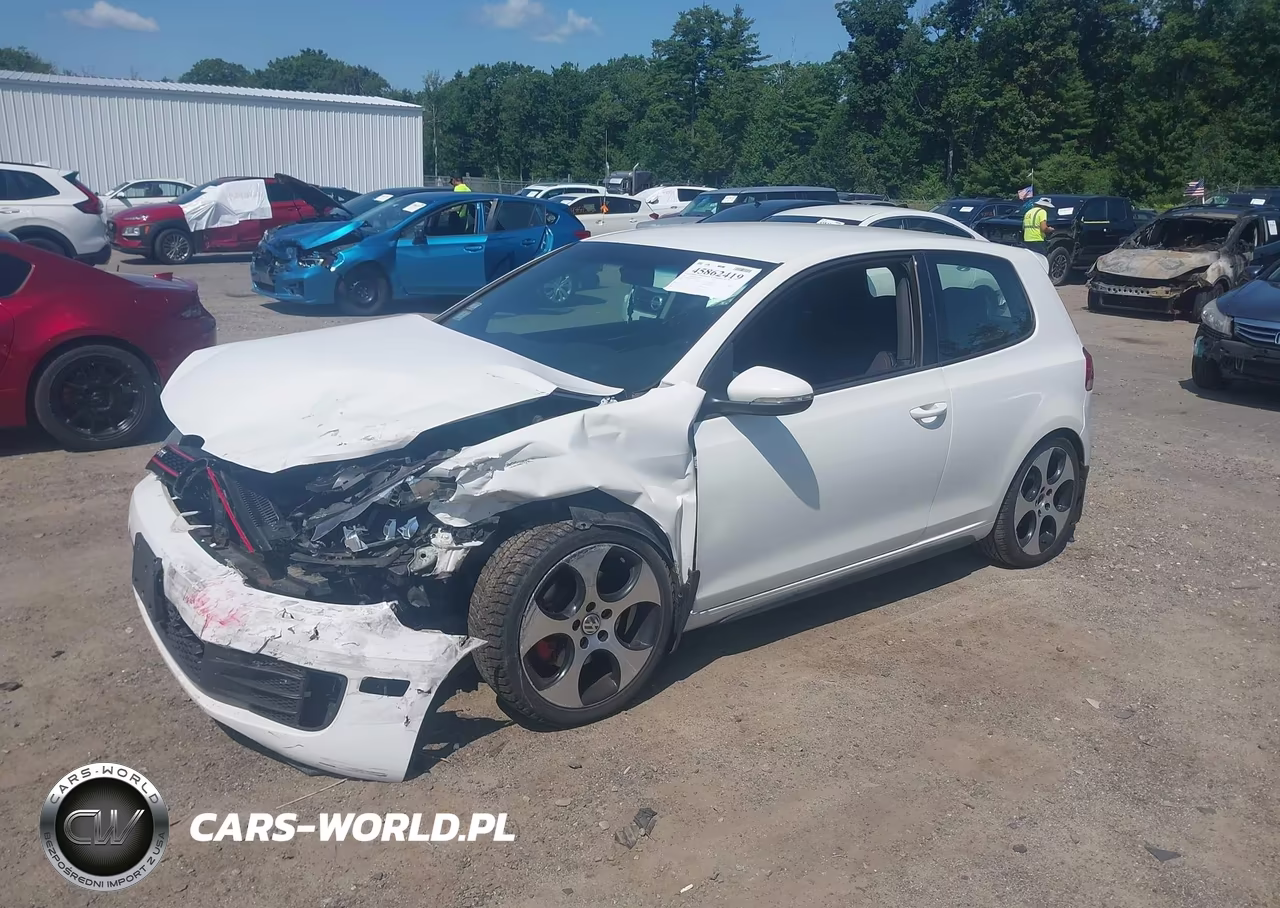 2013 Volkswagen Gti 2-Door VIN:WVWFD7AJ9DW123023 - 2