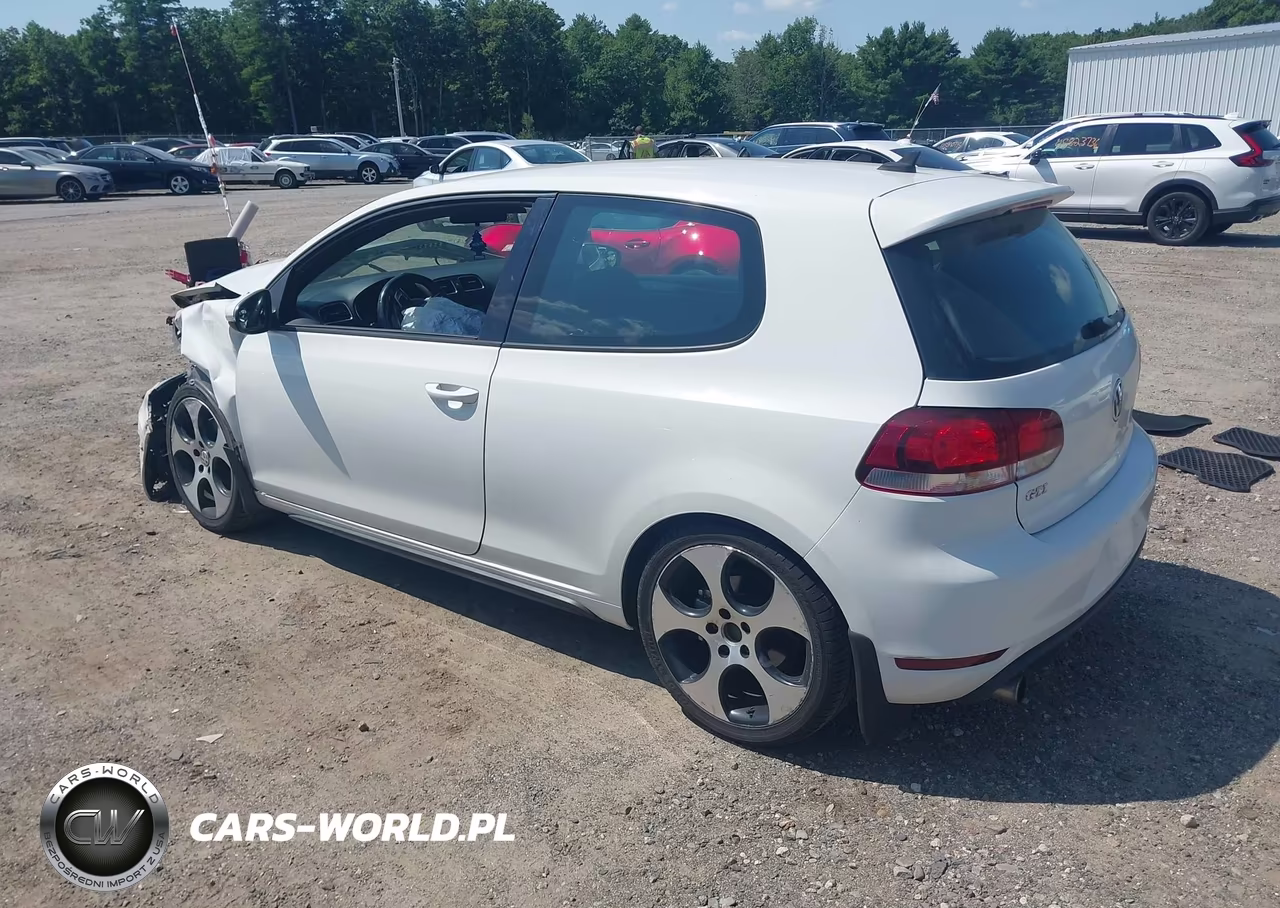 2013 Volkswagen Gti 2-Door VIN:WVWFD7AJ9DW123023 - 3