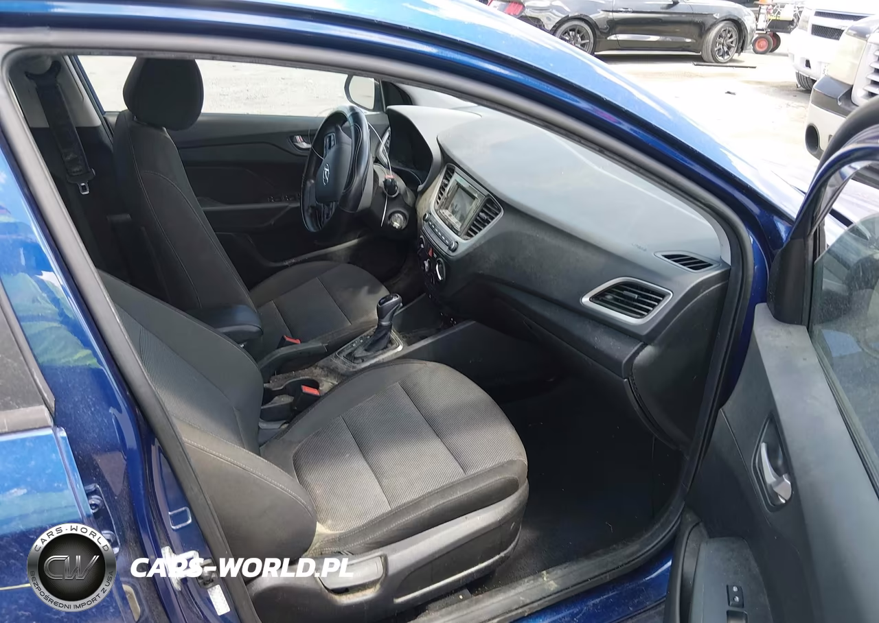 2021 Hyundai Accent Se-Sel VIN:3KPC24A61ME147555 - 5