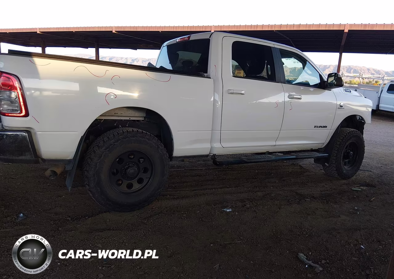 2020 Ram 2500 Big Horn 4X4 6'4 Box VIN:3C6UR5DL6LG139923 - 13