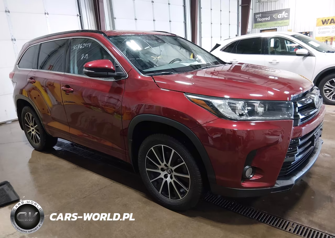 2017 Toyota Highlander Se