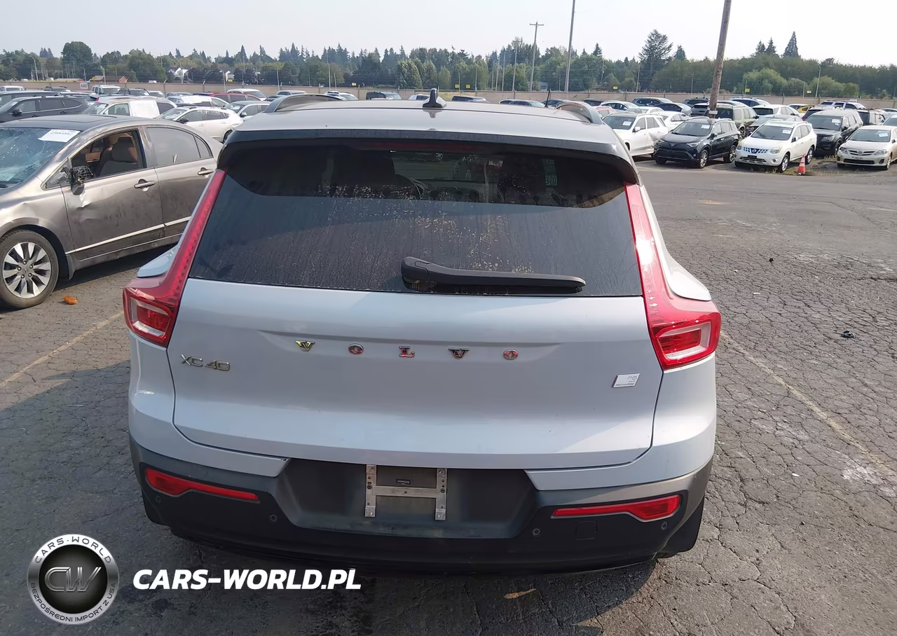 2021 Volvo Xc40 Recharge Pure Electric P8 VIN:YV4ED3URXM2593166 - 17