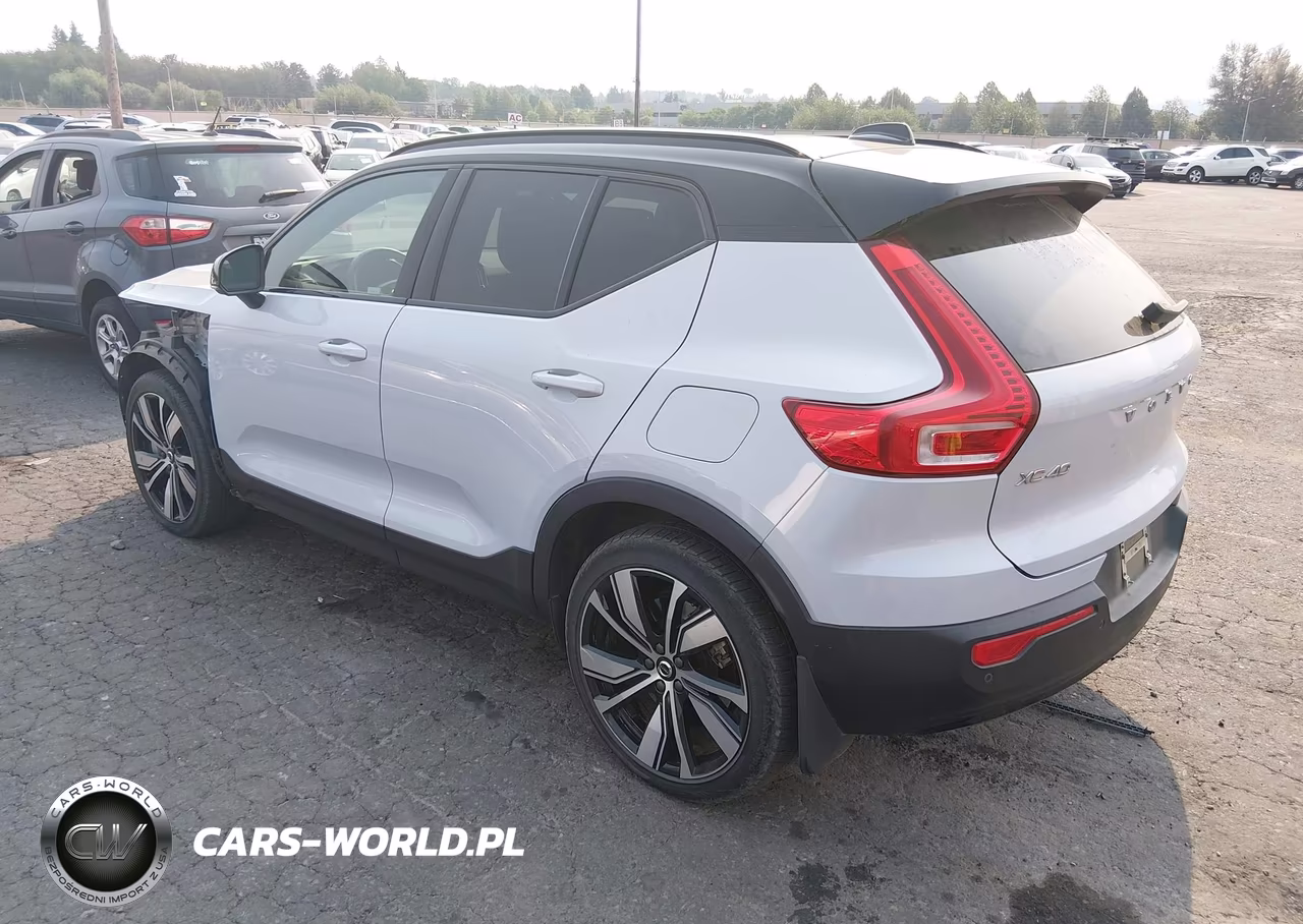 2021 Volvo Xc40 Recharge Pure Electric P8 VIN:YV4ED3URXM2593166 - 3