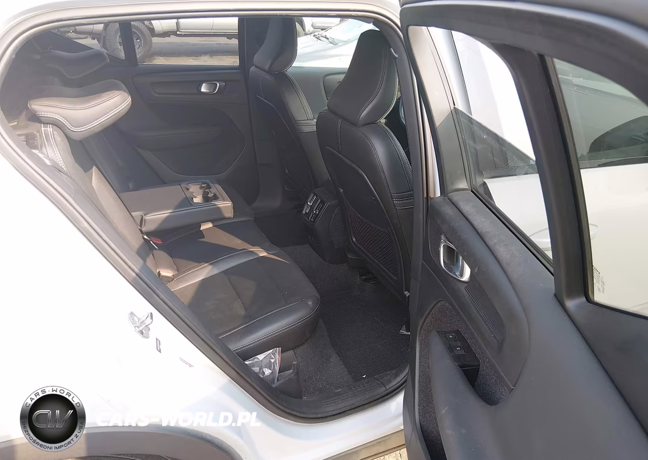 2021 Volvo Xc40 Recharge Pure Electric P8 VIN:YV4ED3URXM2593166 - 8