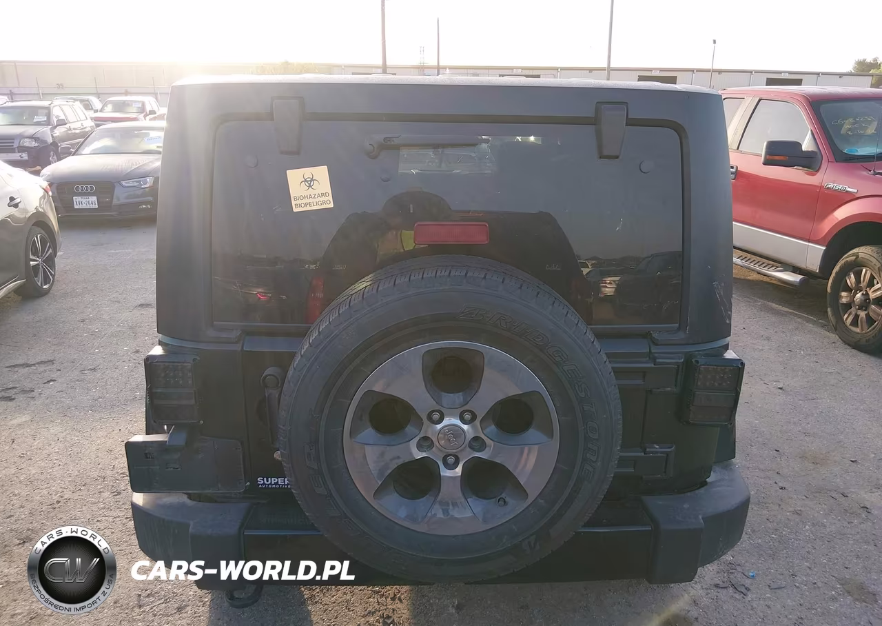 2018 Jeep Wrangler Jk Unlimited Sahara VIN:1C4HJWEG4JL801877 - 16