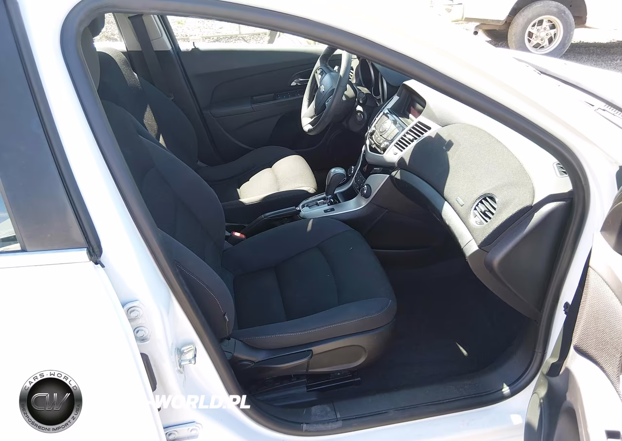 2016 Chevrolet Cruze Limited 1Lt Auto VIN:1G1PE5SBXG7161977 - 5