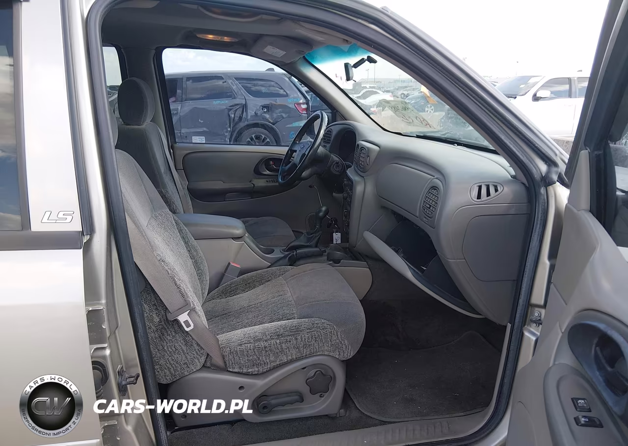 2002 Chevrolet Trailblazer Ls VIN:1GNDS13S522522846 - 5