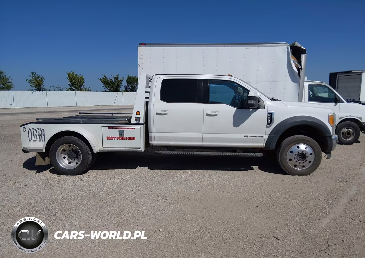 2017 Ford F-550 Chassis Lariat VIN:1FD0W5HT9HEF23408 - 13