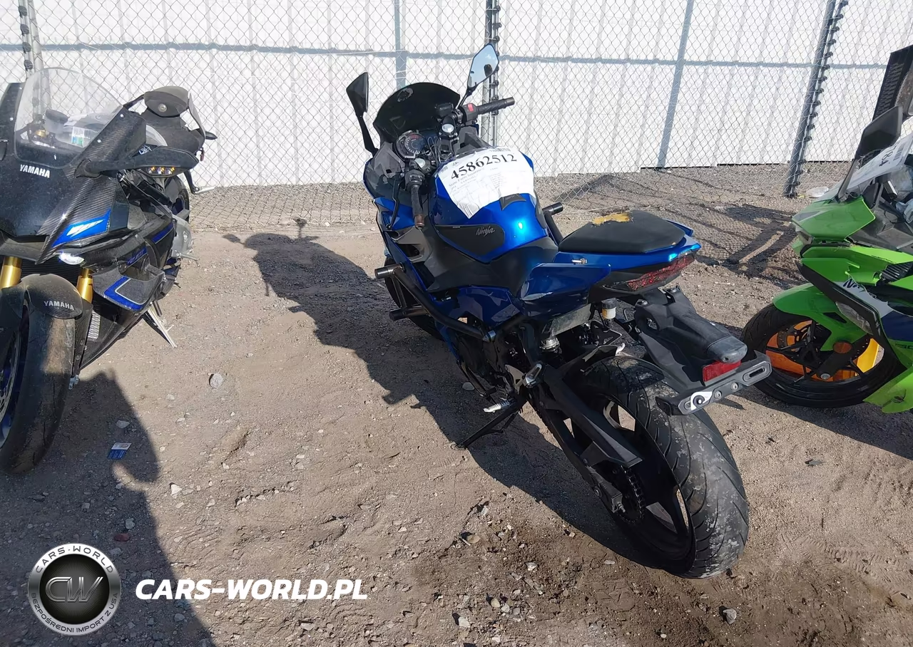 2018 Kawasaki Ex400 VIN:JKAEXKH11JDA13485 - 3