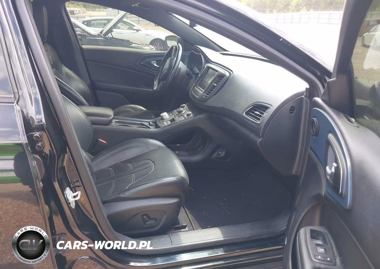 2015 Chrysler 200 S VIN:1C3CCCBG0FN608844 - 5