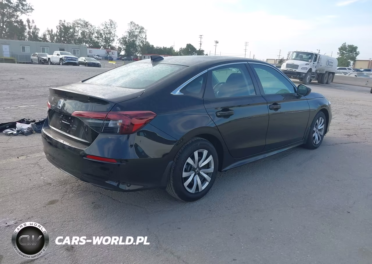 2026 Honda Civic Lx VIN:2HGFE2F23TH599980 - 4