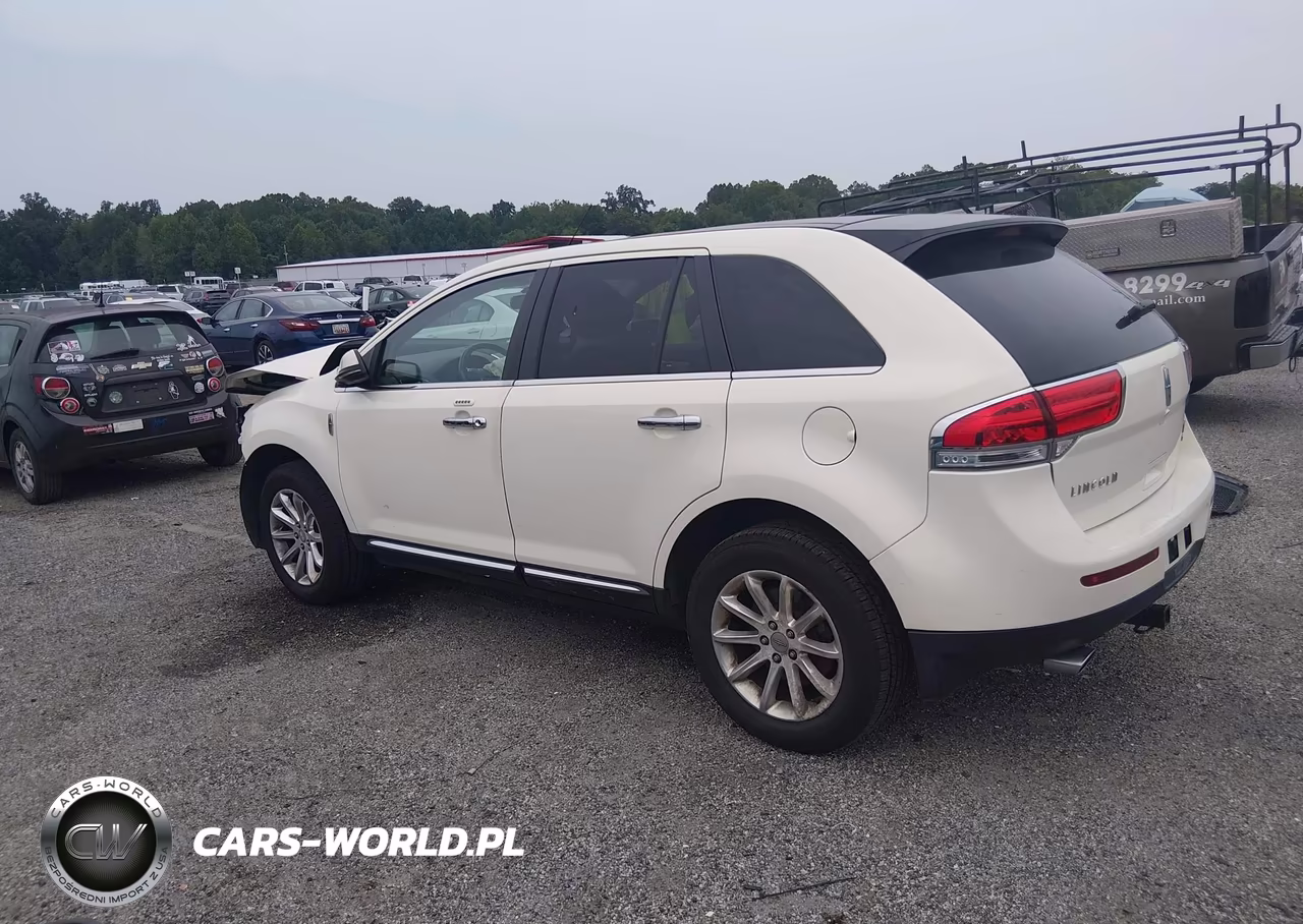 2013 Lincoln Mkx VIN:2LMDJ8JK6DBL24393 - 3