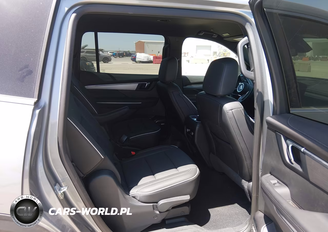 2025 Buick Enclave Preferred Fwd VIN:5GAERARS8SJ219826 - 8