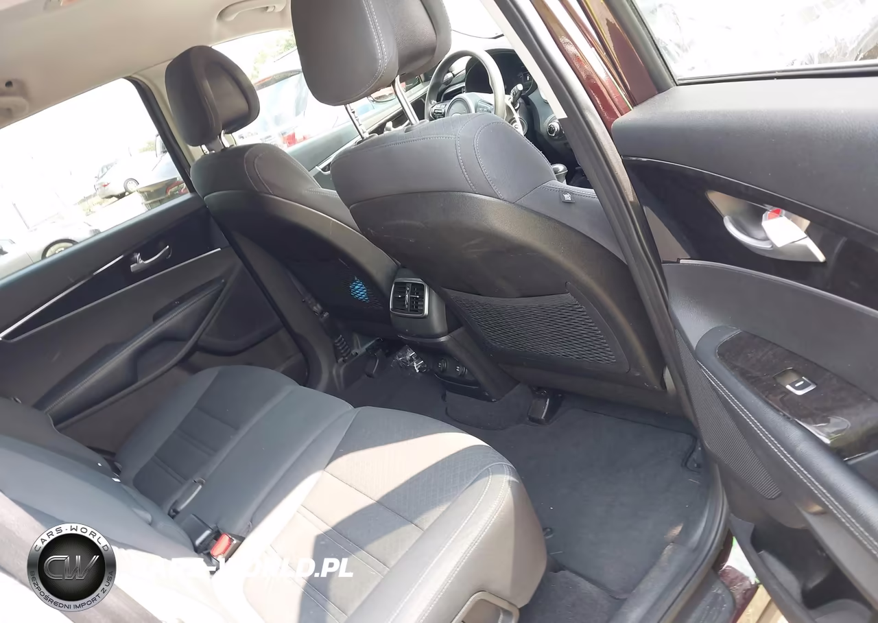 2016 Kia Sorento 2.4L Lx VIN:5XYPG4A30GG014057 - 8