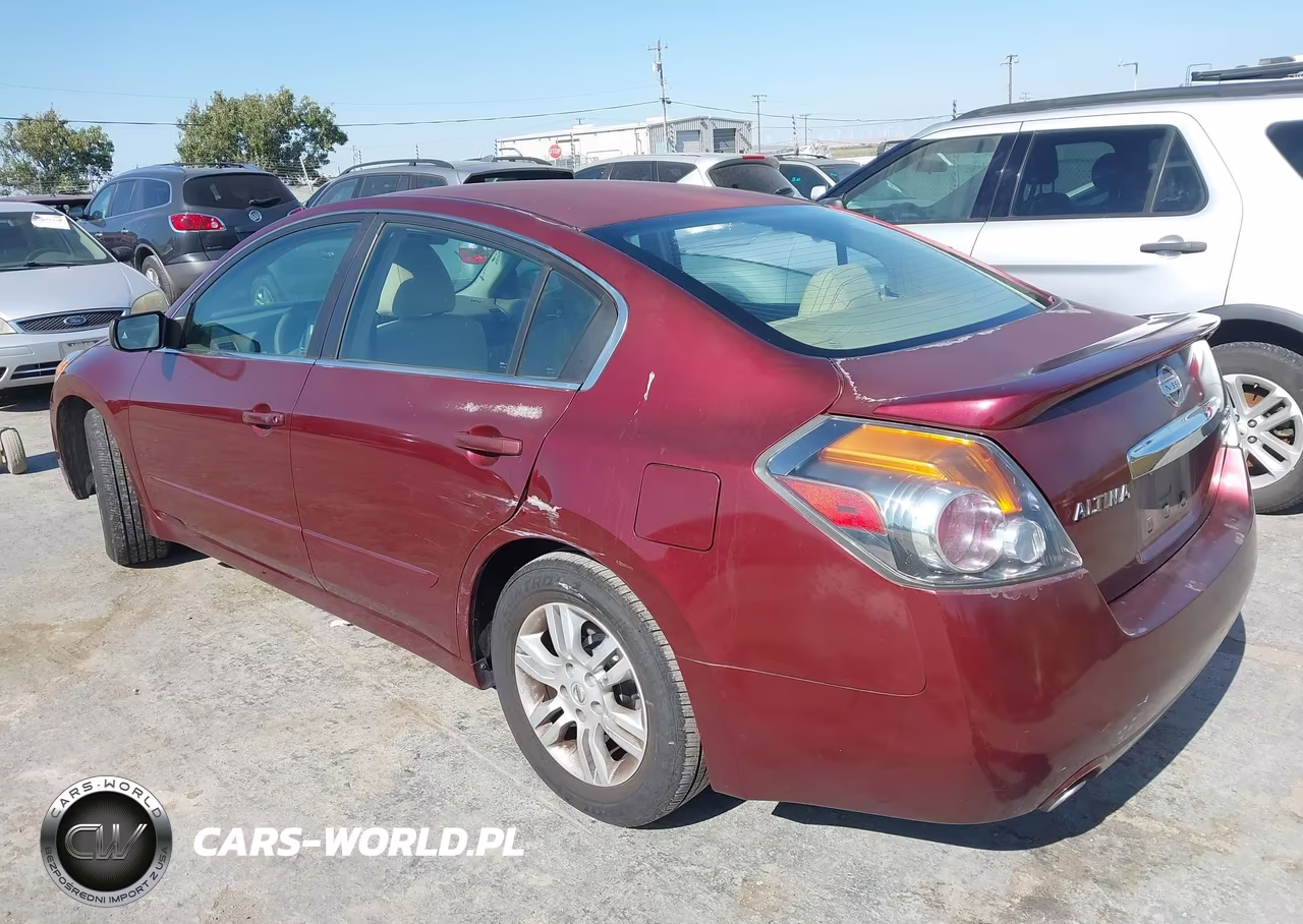 2011 Nissan Altima 2.5 S VIN:1N4AL2AP5BN416950 - 3