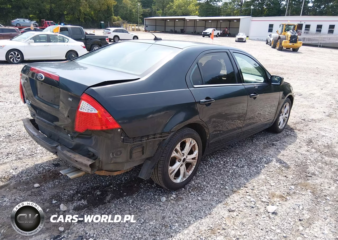 2012 Ford Fusion Se VIN:3FAHP0HA6CR351761 - 4