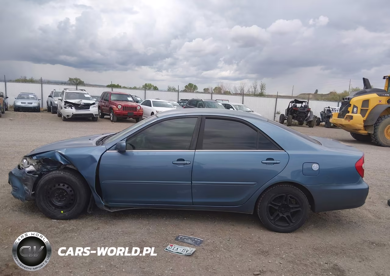 2004 Toyota Camry Le VIN:4T1BE32K64U892484 - 14