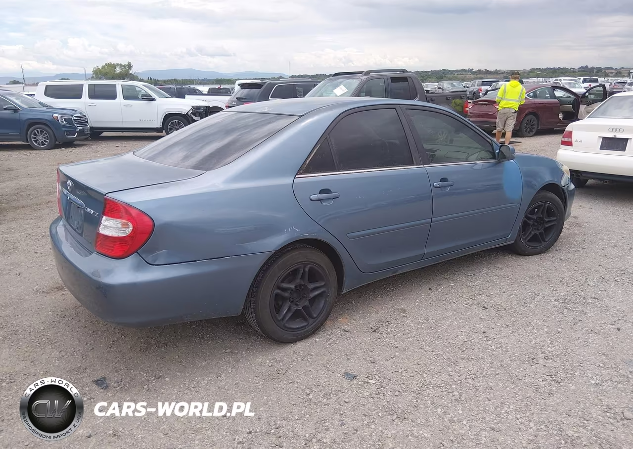 2004 Toyota Camry Le VIN:4T1BE32K64U892484 - 4