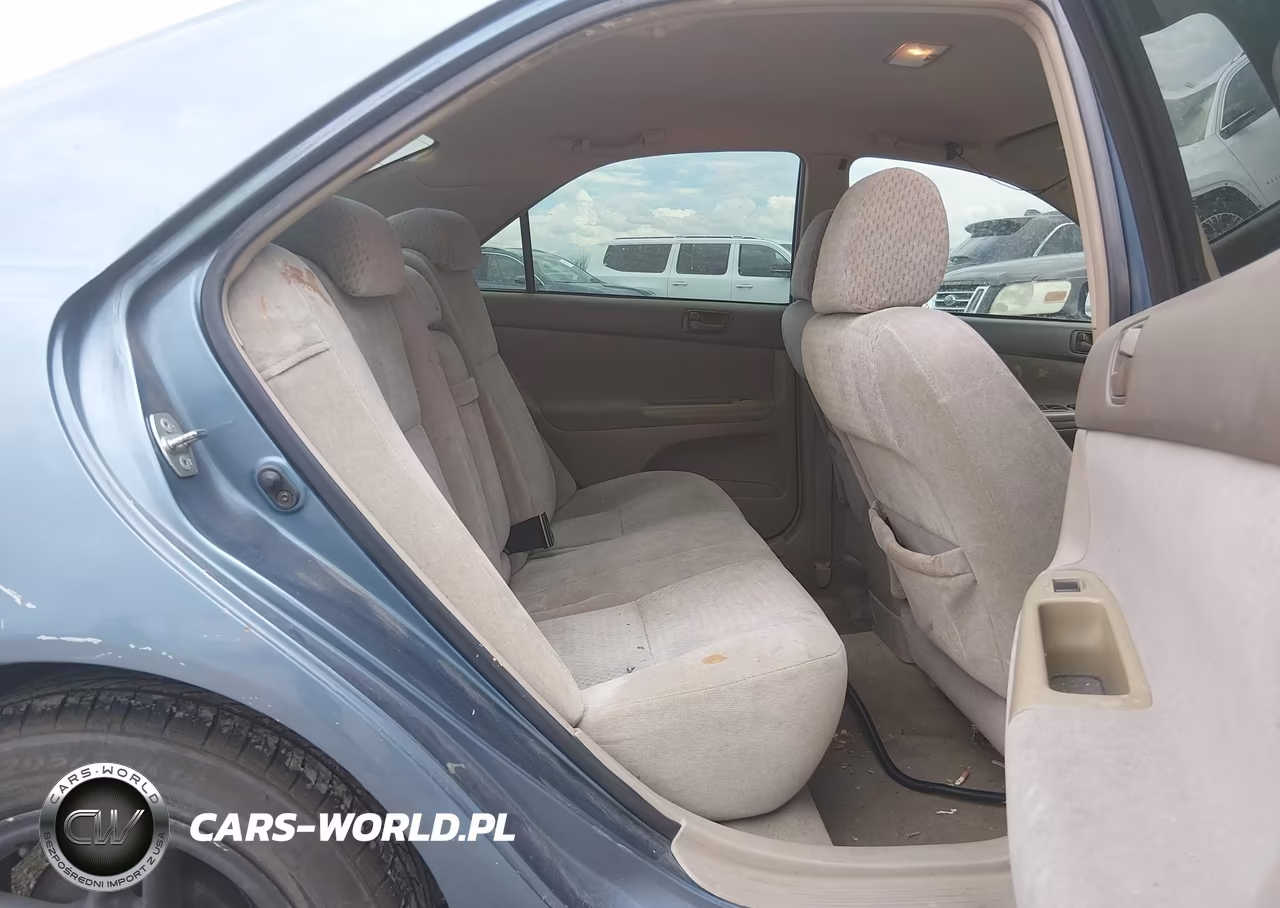 2004 Toyota Camry Le VIN:4T1BE32K64U892484 - 8