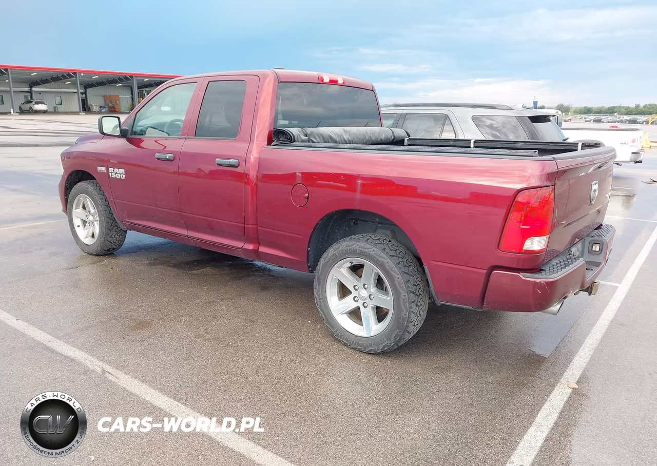 2017 Ram 1500 Express 4X4 6'4 Box VIN:1C6RR7FT2HS810504 - 3