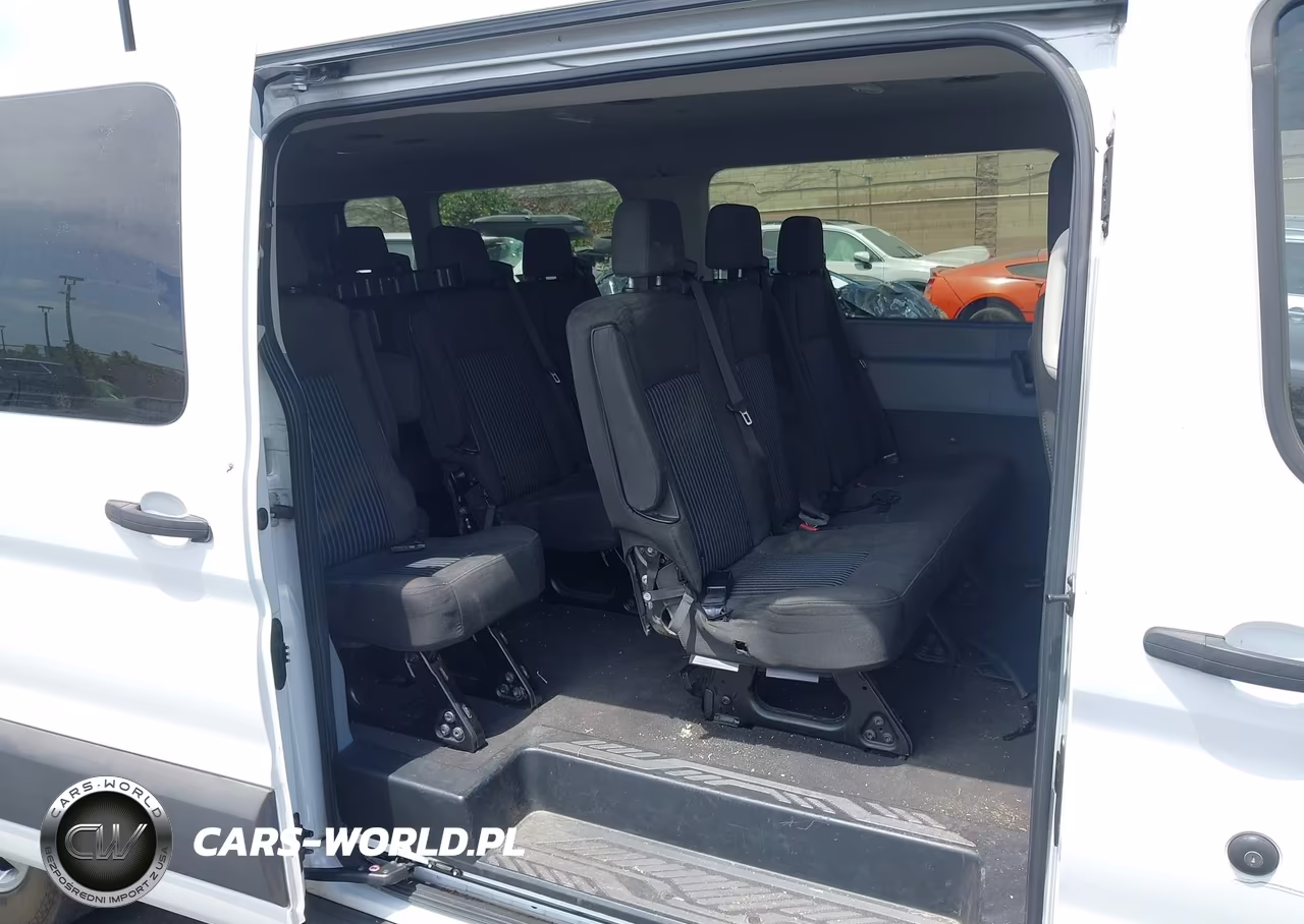 2018 Ford Transit-350 Xlt VIN:1FBZX2YG9JKB05632 - 8