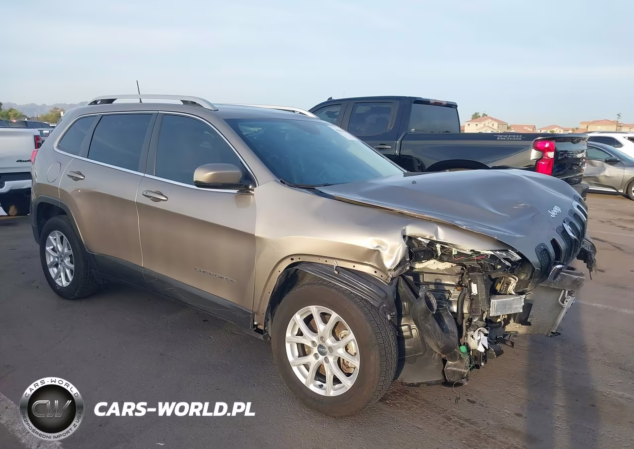 2018 Jeep Cherokee Latitude Plus 4X4 – zdjęcie 1 z 16