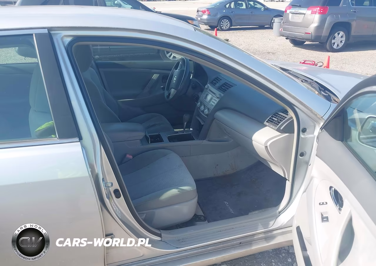 2010 Toyota Camry Le VIN:4T1BF3EK7AU062634 - 5