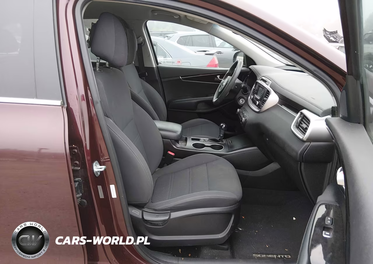 2017 Kia Sorento 3.3L Lx VIN:5XYPGDA59HG327904 - 5