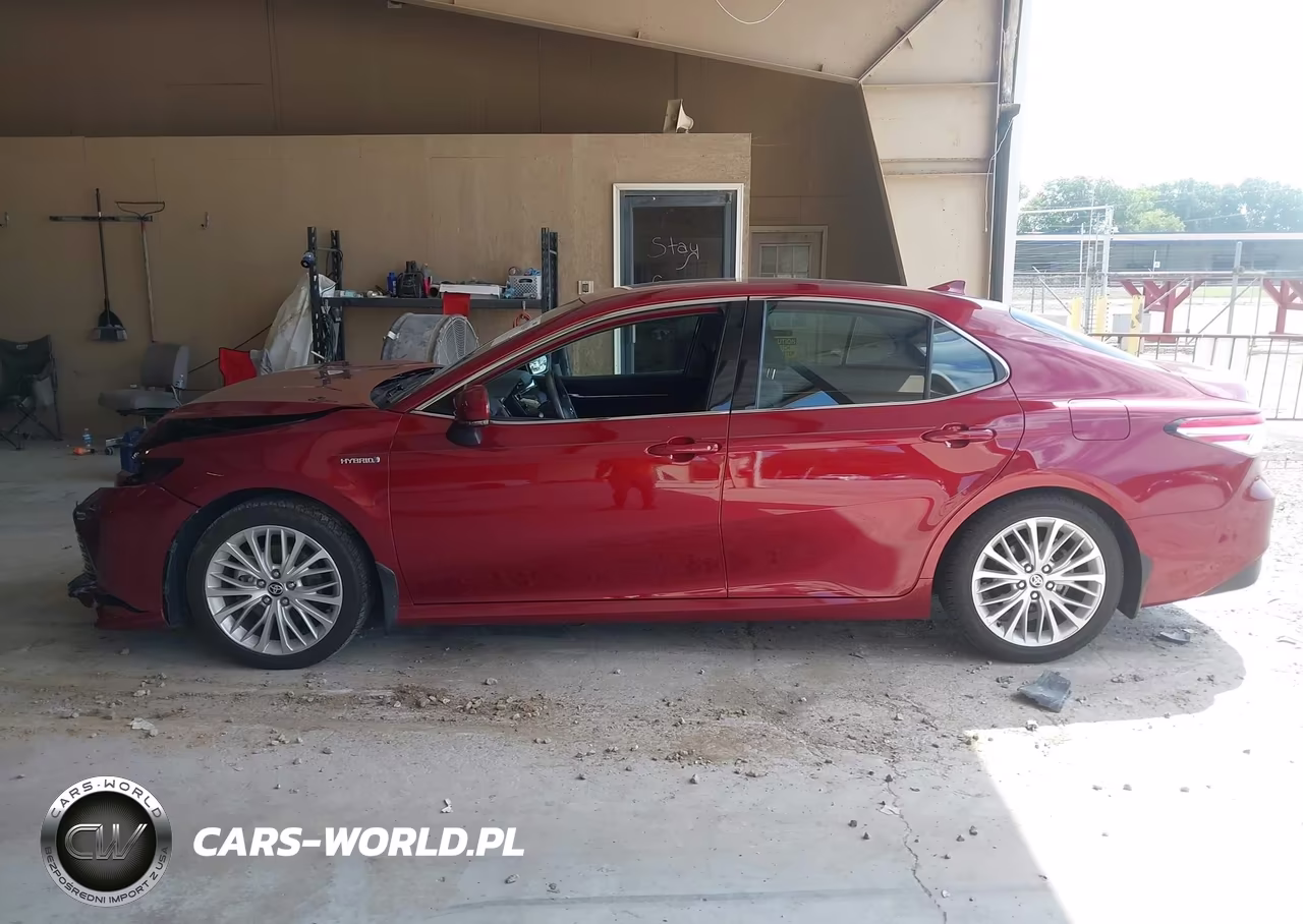 2020 Toyota Camry Hybrid Xle VIN:4T1F31AK0LU543445 - 14
