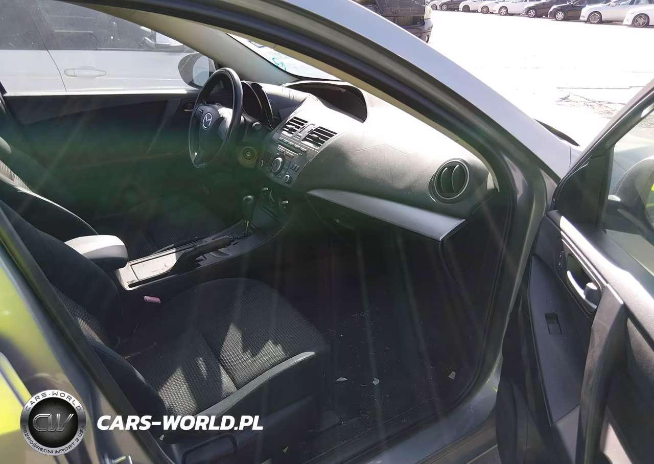 2012 Mazda Mazda3 I Sport VIN:JM1BL1UG4C1572958 - 5