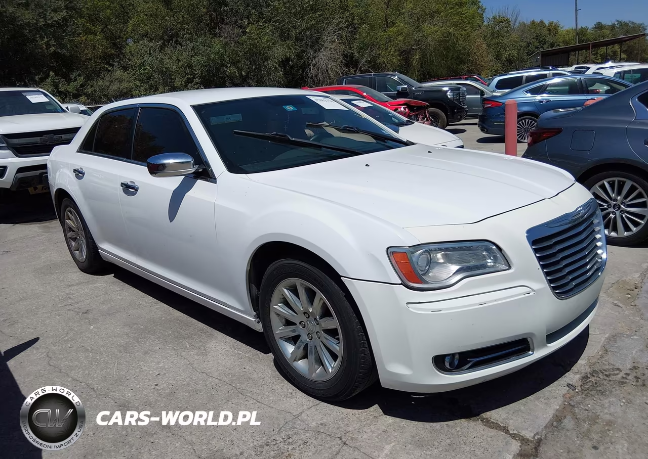 2012 Chrysler 300 Limited