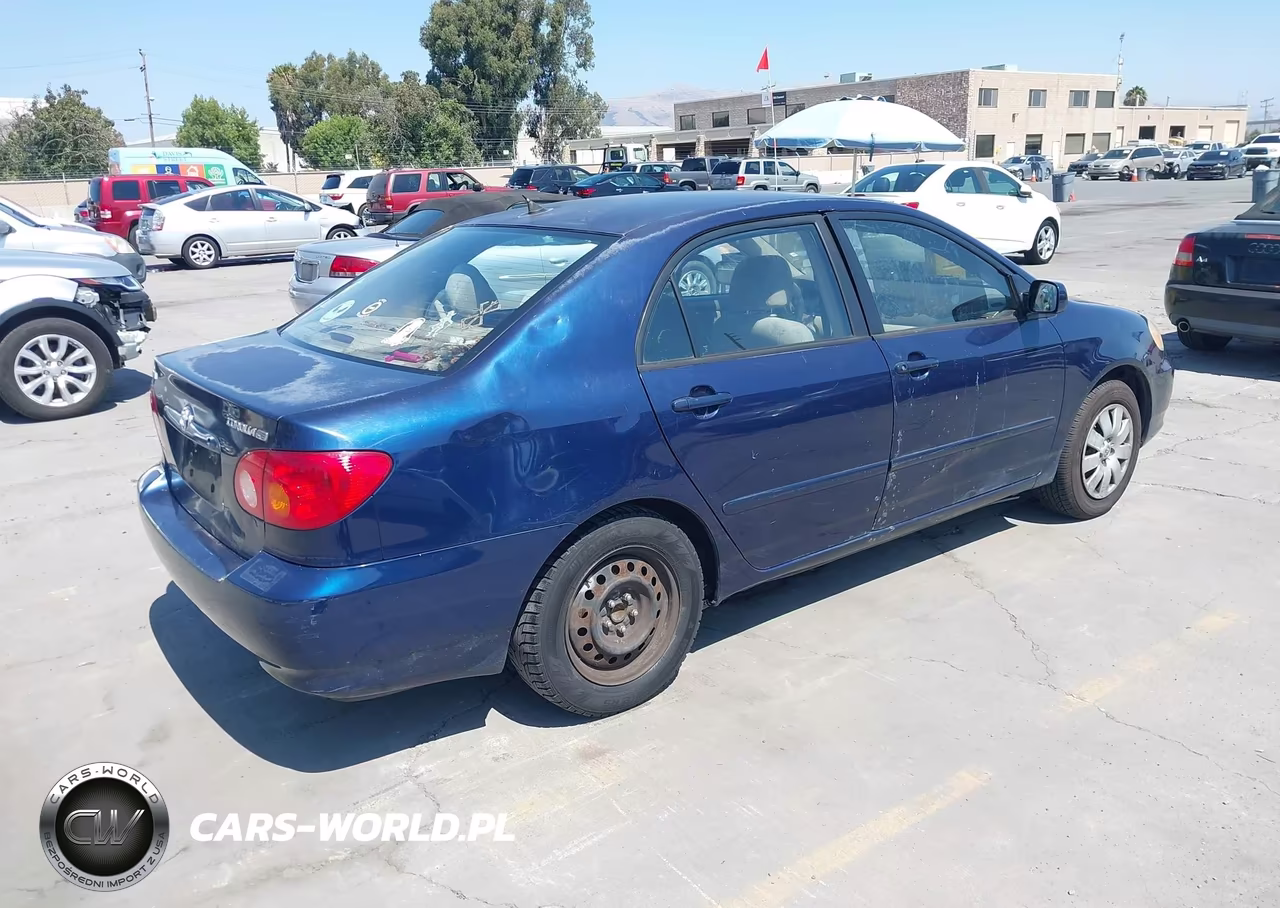 2004 Toyota Corolla Le VIN:1NXBR32E14Z262435 - 4