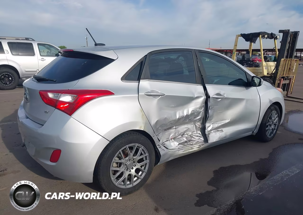 2017 Hyundai Elantra Gt VIN:KMHD35LH3HU356630 - 6