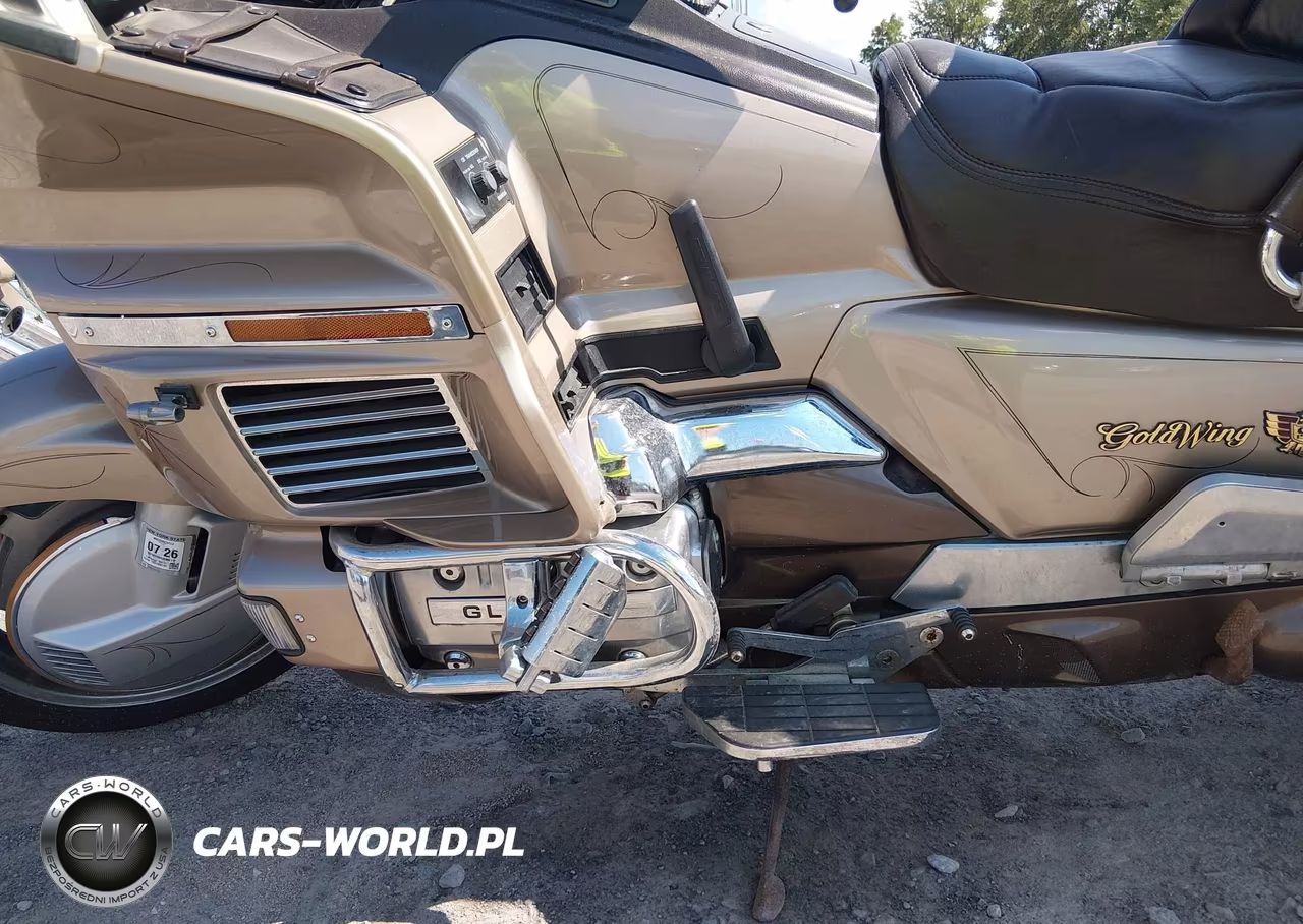 1988 Honda Gl1500 VIN:1HFSC2204JA002117 - 9