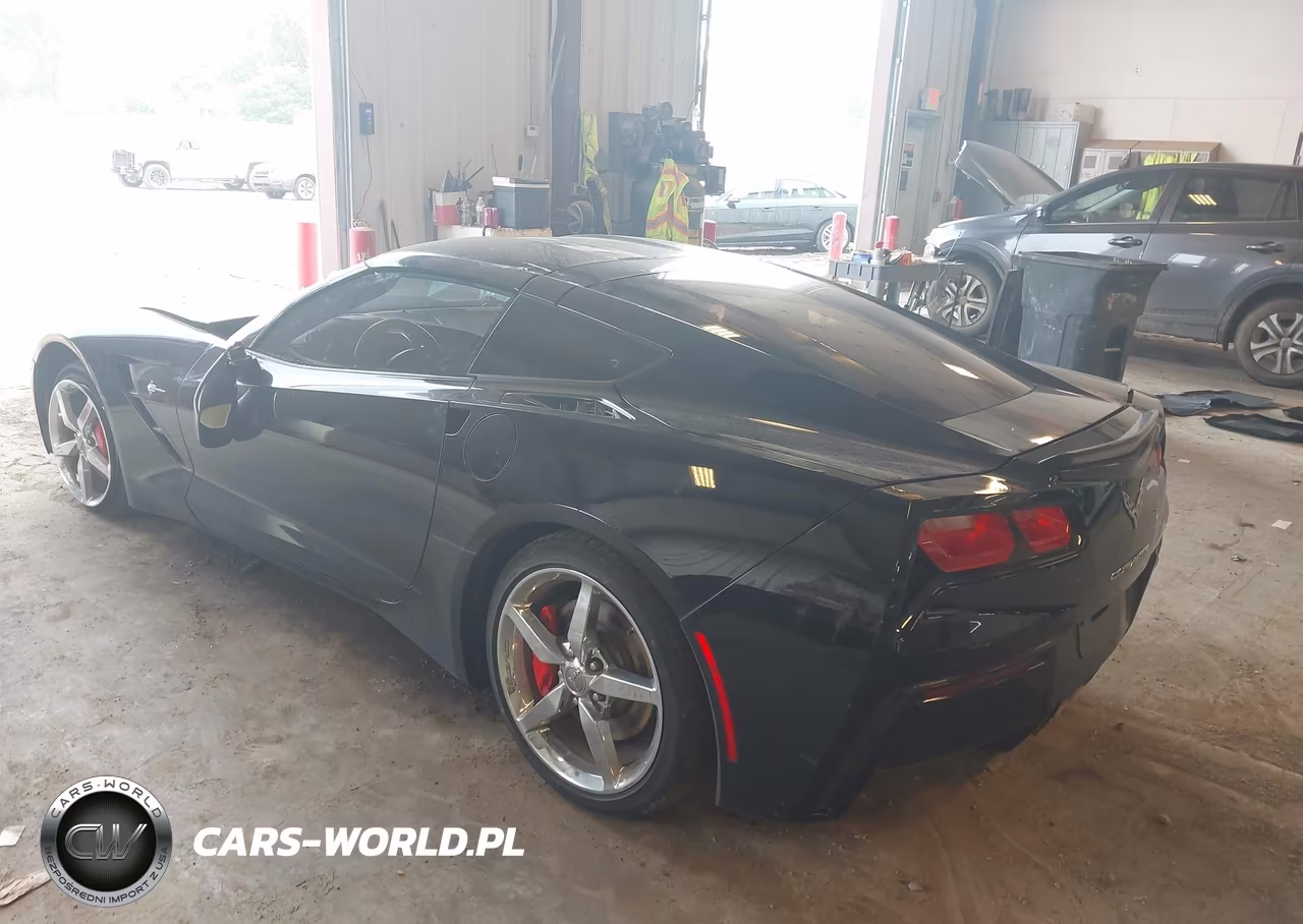2014 Chevrolet Corvette Stingray VIN:1G1YD2D75E5134676 - 3